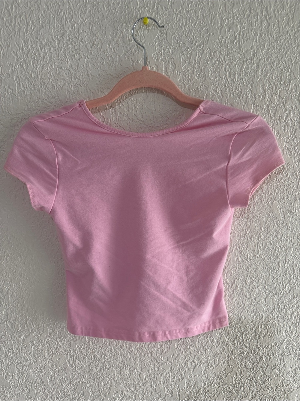 Edikted Light Pink Short Sleeve Crop Top